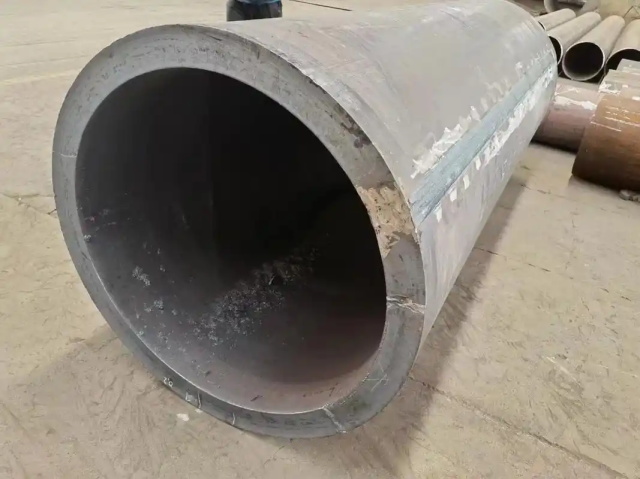 乡城30CrMo大口径无缝钢管